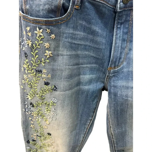 Driftwood Kelly Women's Blue Classic Fit Embroidered Bootcut Jean Size W29 L33 - Picture 4 of 5